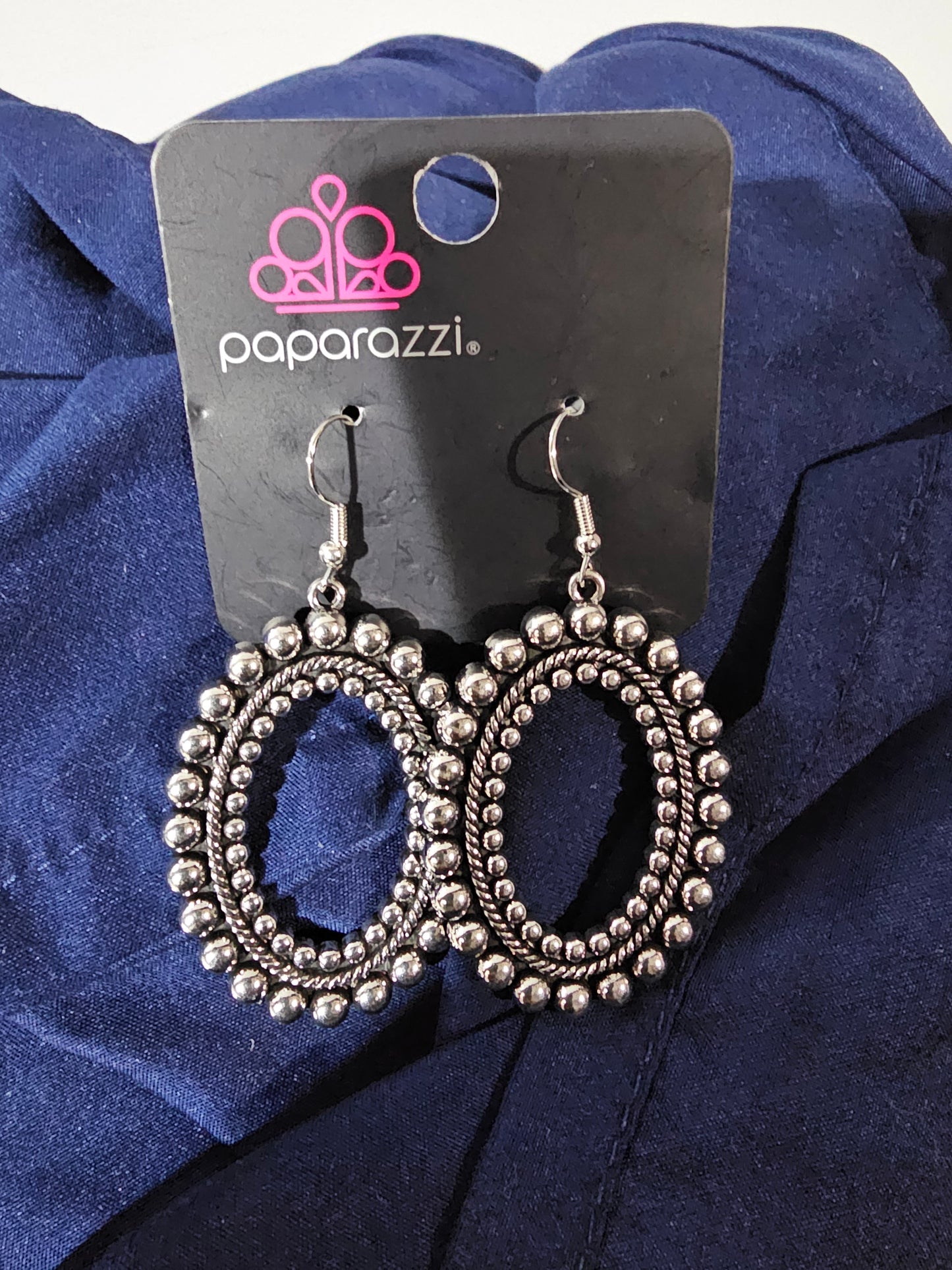 Homestead Hideaway - Silver