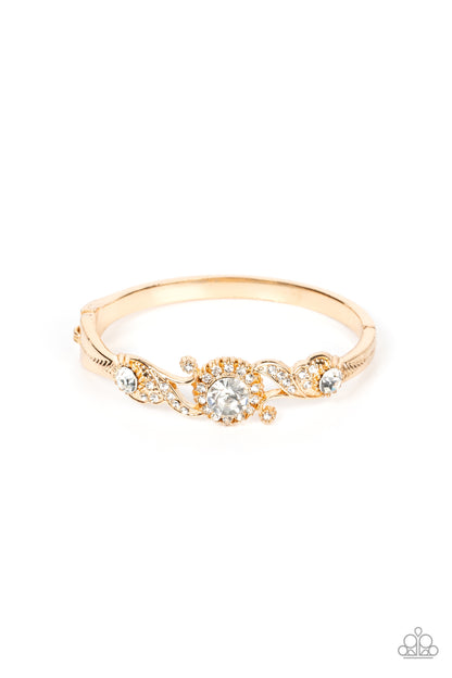 Expert Elegance - Gold